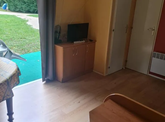 Bungalow Campingplatz Banassac